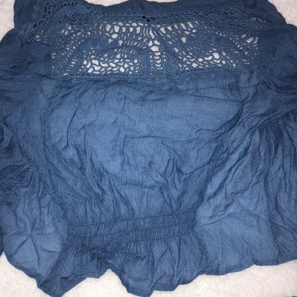 Button up blouse - Picture 3 of 3